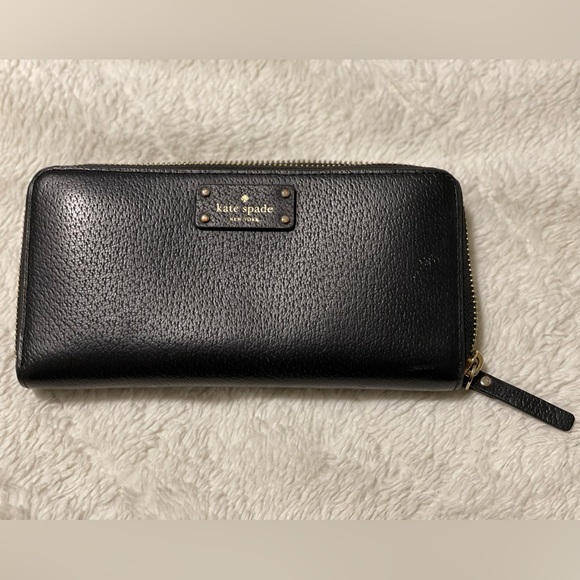 Kate Spade Grove Street Neda Black Zip Around Wallet - Picture 1 of 6